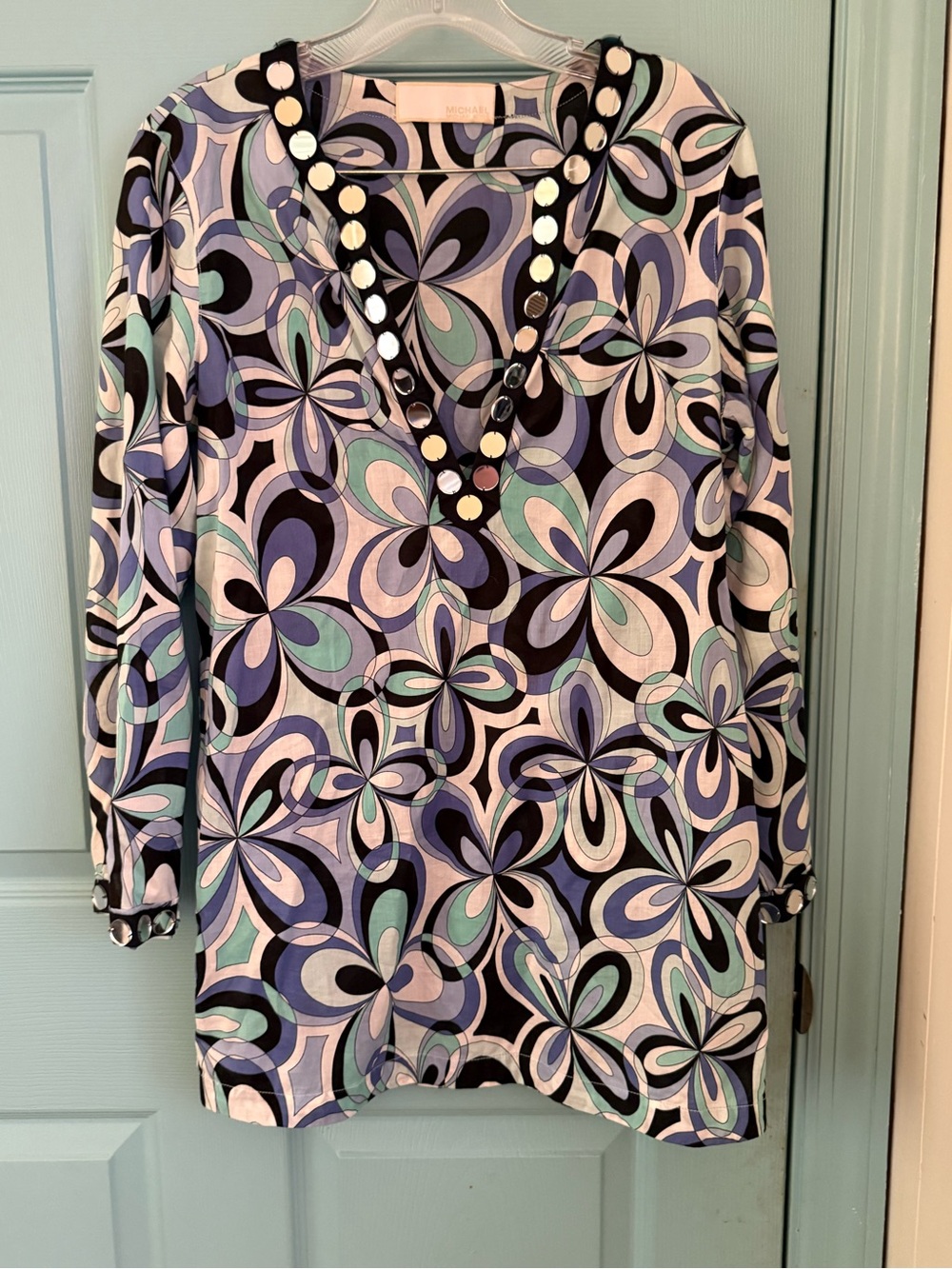 Michael Kors Elegant, Blue -Black -Purple, Mirrored accent top. Multi-use. 8